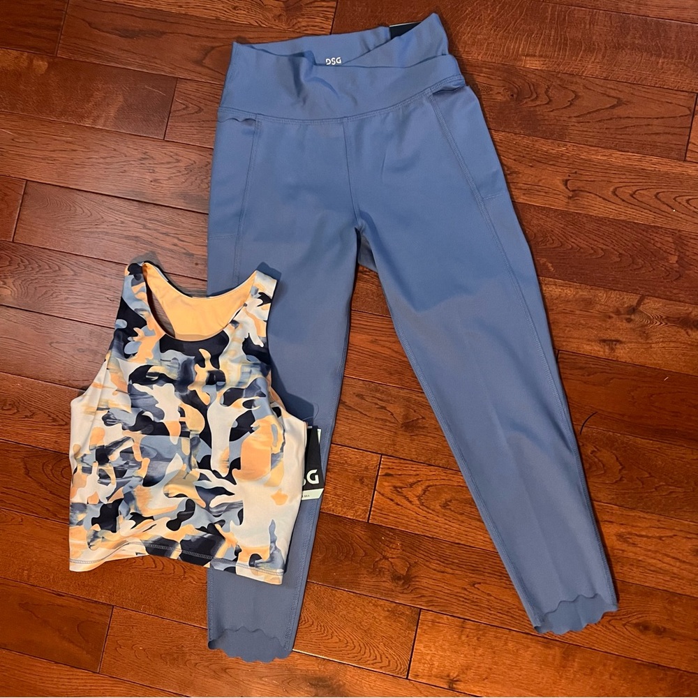 NWT Tank and 7/8 length tights set